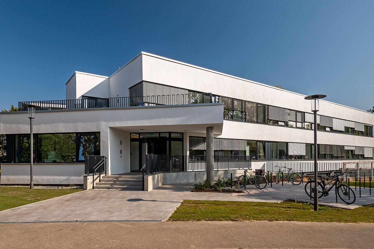 glas seele Referenz BKH Ambulanz Augsburg, Pfosten-Riegel-Fassade