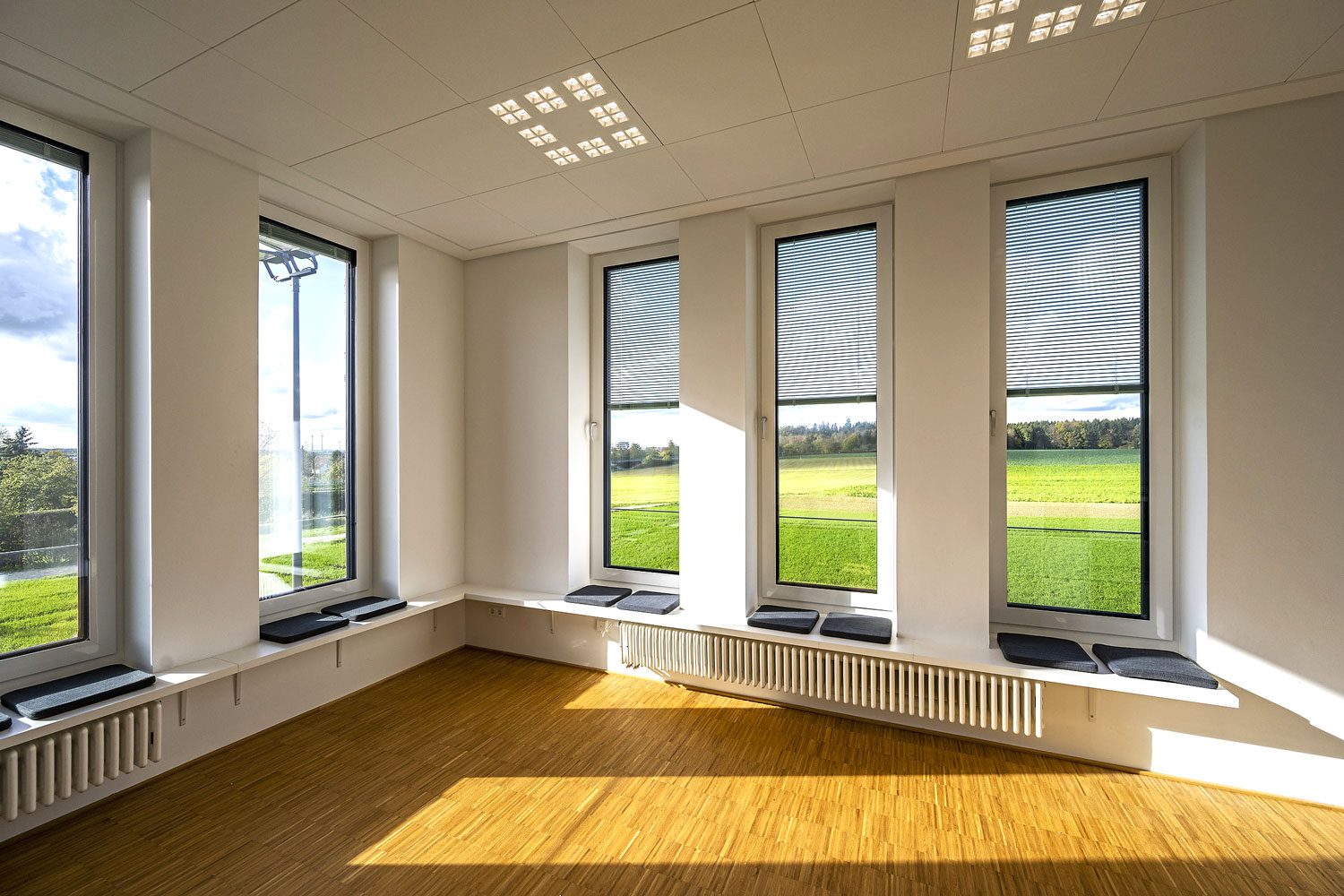 glas seele Referenz Feuerwehr Dornstadt, erneuerte Fenster, Aufnahme von Innen