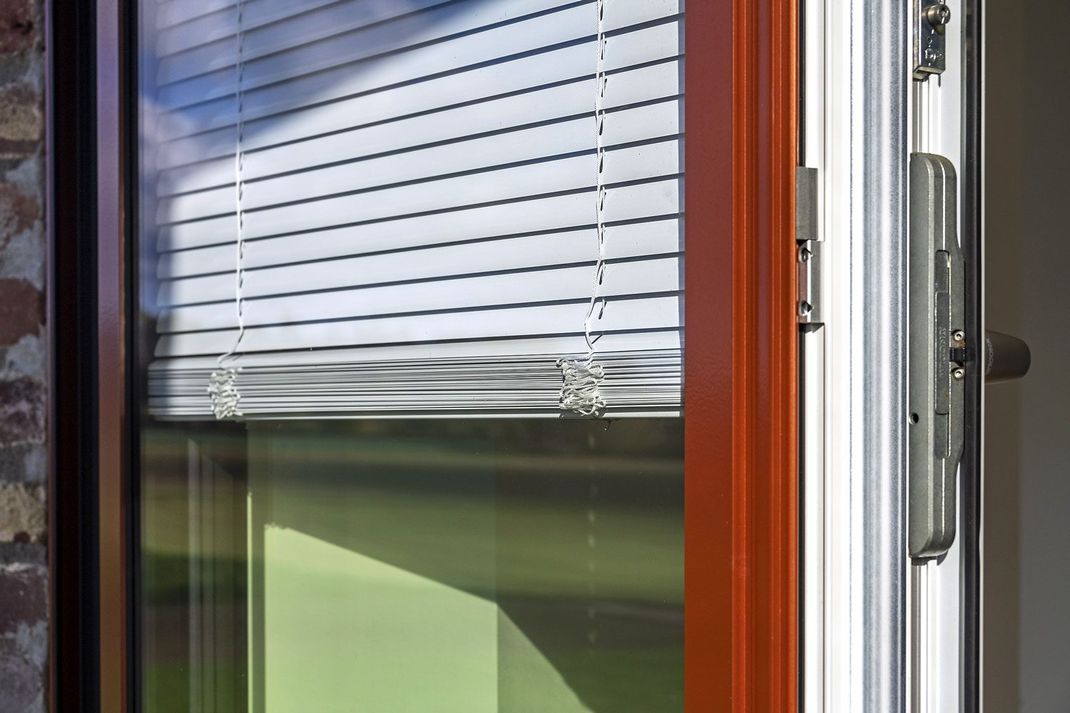 glas seele Referenz Feuerwehr Dornstadt, neue Fenster, Nahaufnahme